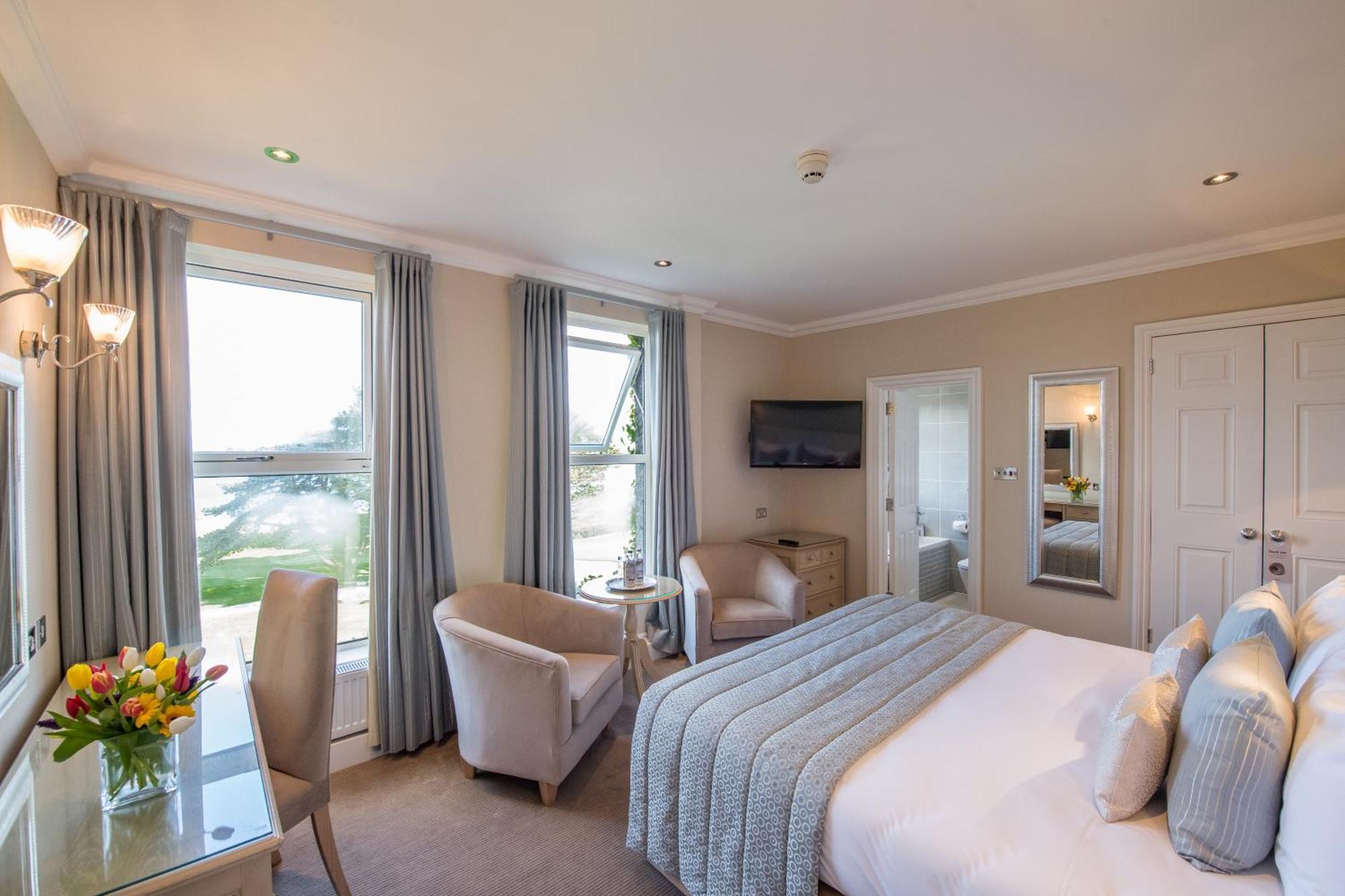 סנט אוסטל The Carlyon Bay Hotel And Spa מראה חיצוני תמונה